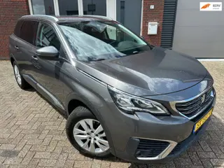 Peugeot 5008 1.2 PureTech Blue Lease Executive / Navi / PDC / Carplay / LM
