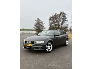 Audi A4 Avant 1.8 TFSI Advance Trekhaak Sensoren S-Line Stuur