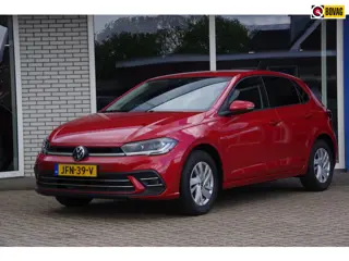 Volkswagen POLO 1.0 TSI Navigatie App-connect Adaptieve Cruise-control Stoelverwarming