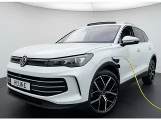 Volkswagen Tiguan 1.5 204PK eHybrid ELEGANCE SPORT IQ.LIGHT/TREKHAAK/PANORAMADAK ****