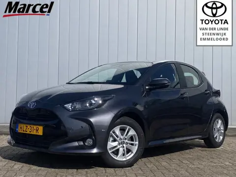 Toyota Yaris 1.5 Hybrid 115 Active Limited Trekhaak Parkeersensoren Stoel Stuurverwarming Carplay An
