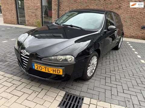 Alfa Romeo 147 1.6 T.Spark Progression