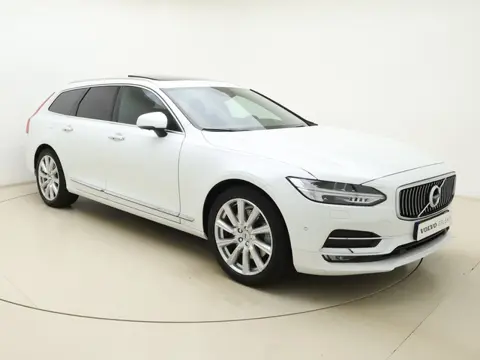 Volvo V90 T4 Inscription | LUCHTVERING | MEMORY | 360 CAMERA | TREKHAAK | SCHUIF/KANTEL DAK | STOEL 