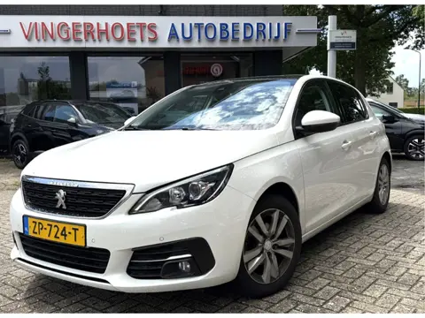 Peugeot 308 110 Pk Benzine * Executive * Panoramadak * Navigatie * Climate & Cruise Control * Voor e