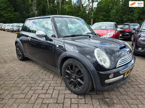 Mini 3-Deurs 1.6 One Salt *apk:05-2027*