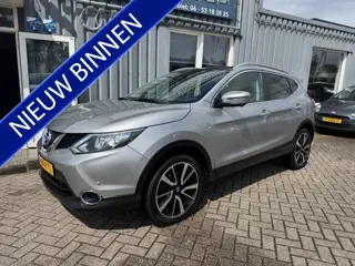 Nissan QASHQAI 1.2 Connect Edition (bj 2015)