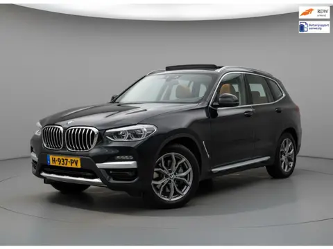 BMW X3 xDrive30e High Executive|Pano|Hifi|Leder|Memory|Stoelverwarming|