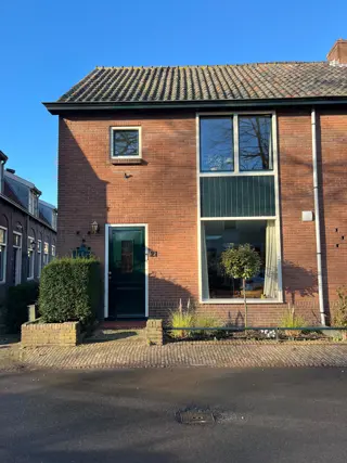 Woning aan de Oud Over te Loenen aan de Vecht