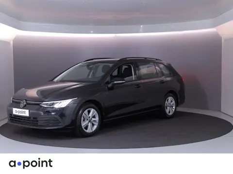 Volkswagen Golf Variant 1.5 eTSI Life 150 pk Automaat (DSG) | Navigatie | Trekhaak (wegklapbaar) | P