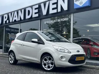 Ford Ka 1.2 Titanium X | Incl. nieuwe APK | Bluetooth | Achterspoiler | 16 inch | Privacy Glass | et