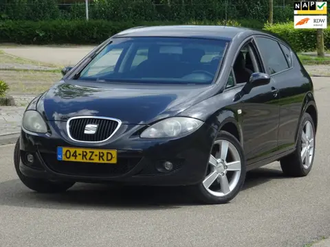 Seat Leon 2.0 FSI Stylance NAP/NAVI/CLIMA/CRUISE/APK 06-2027