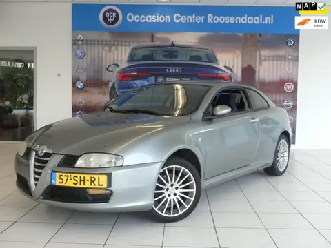 Alfa Romeo GT 2.0 JTS Distinctive Climate Control Lmv Distr. reeds v.v. Prijspakker!! afgeleverd met