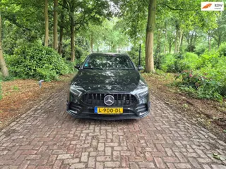 Mercedes-Benz A-klasse AMG 35 4MATIC Edition 1
