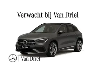 Mercedes-Benz GLA 180 AMG line | Night Sfeer Camera
