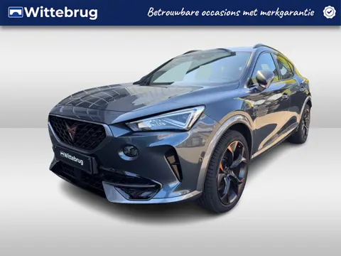 CUPRA Formentor 1.4 e-Hybrid 245 pk Performance DSG Automaat Panoramadak / 19"LM velgen / App-connec