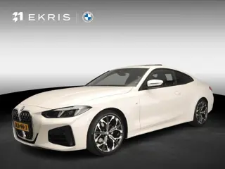 BMW 4 Serie Coupé 420i | M-Sportpakket | LED | Navigatie | Schuifdak | Sportstoelen | Stoelverwarmin