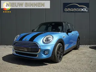MINI 5-Deurs 1.5 Cooper Chili Serious Business Onderh. historie bekend / Adaptive Cruisecontrol / He