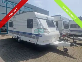 Hobby excellent 460 UFE Mover, Voortent (bj 2002)