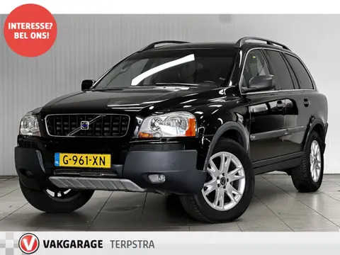 Volvo XC90 2.5 T Elan/ HISTORIE!/ 7-Persoons!/ 210pk!/ Xenon/ 18'' LMV/ Extra getint glas/ Elek. Sto