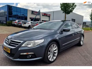 Volkswagen Passat CC 2.0 TSI 4p. PANO NAVI PSENSOR LEDER CRUISE 2 X SLEUTELS TREKHAAK