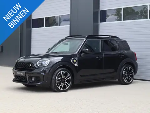 MINI Countryman 1.5 Cooper SE ALL4 JCW | Panoramadak | HUD | UNIEK