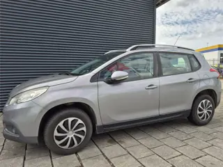Peugeot 2008 BWJ 2013 | 1.2 VTi 82PK Access | TREKHAAK | NAVI | AIRCO | PDC |
