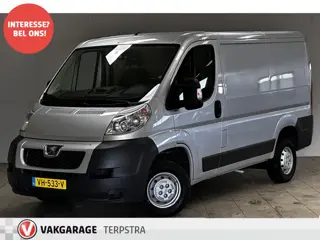Peugeot Boxer 333 2.2 HDI L1H1/ Zij-Schuifdeur Rechts/ Camera/ Trekhaak/ Airco/ Multi.Stuur/ Elek.Pa