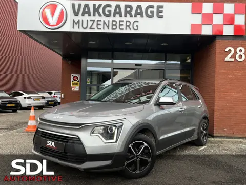 Kia Niro 1.6 GDi Hybrid ComfortLine // NAVI // CLIMA // ADAPTIVE CRUISE // CAMERA // KEY LESS // ALL