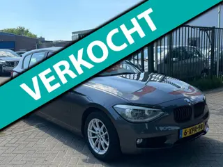 BMW 1-serie 116i Executive Start stop 1e eigenaar Zeer netjes navigatie cruis control