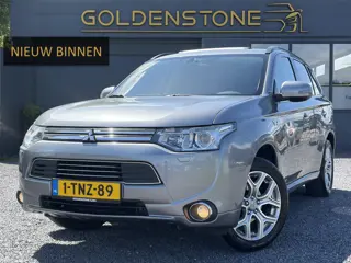 Mitsubishi Outlander 2.0 PHEV instyle 2e Eigenaar,Dealer Onderhouden,Afn.Trekhaak,Schuifdak,Camera,N