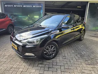 Hyundai I20 1.0 T-GDI Black Edition | 2E EIGENAAR | 12MND GARANTIE | CAMERA | NAVI | CRUISE | LMV |