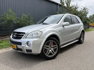 Mercedes-Benz M-Klasse AMG 63 / AUTOMAAT / SCHUIFDAK / NAVI
