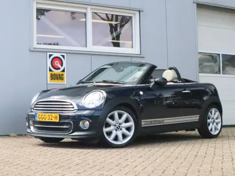 MINI Roadster 1.6 Cooper Chili CABRIO / Stoelverwarming / H&K / Leder / Xenon