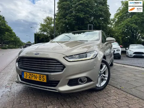 Ford Mondeo 2.0 Titanium Clima Elek Pakket Navi Led Cruise
