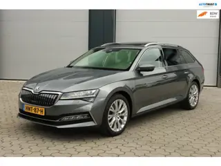 Skoda Superb Combi 1.4 TSI PHEV iV Business Edition Plus Pano Trekhaak
