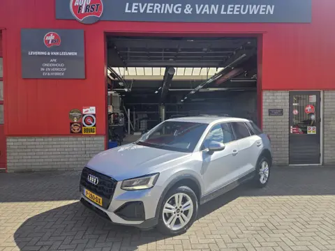 Audi Q2 35 TFSI Advanced edition Automaat/ Cruise control/ Navigatie/ Parkeersensoren voor + achter/