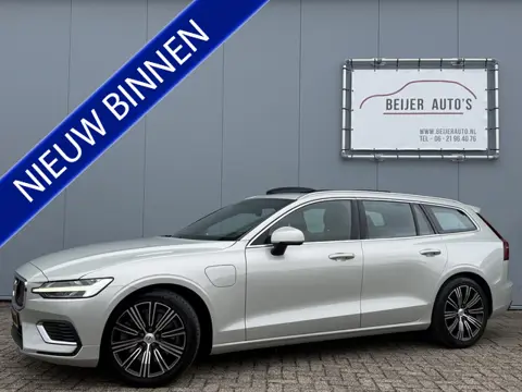 Volvo V60 2.0 T8 Twin Engine AWD Inscription Automaat Schuifdak.