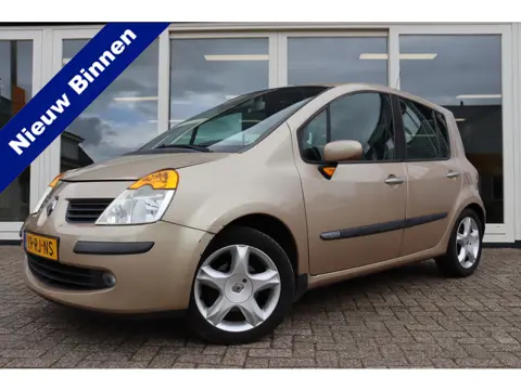 Renault Modus 1.6-16V Initiale, Airco, Cruise, Trekhaak, PANO, Prijs Is Rijklaar Inclusief Nieuwe AP