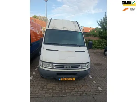 Iveco Daily 35C17V 330 H2