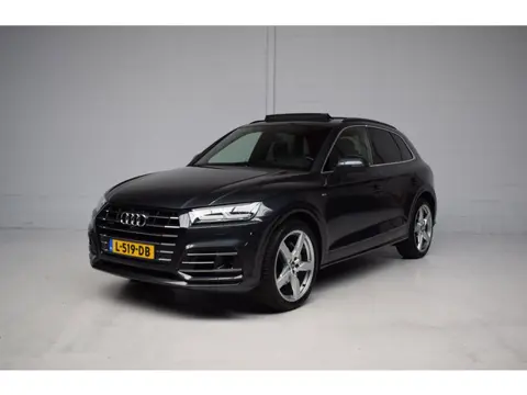Audi Q5 55 TFSI e quattro Competition SOH / PANORAMADAK / 360 CAMERA / ADAPT.CUISE / VIRTUAL / SFEER