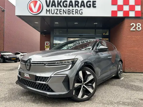 Renault Mégane E-Tech EV40 Boost Charge Techno // NAVI + CARPLAY // FULL LED // CAMERA // CLIMA // S