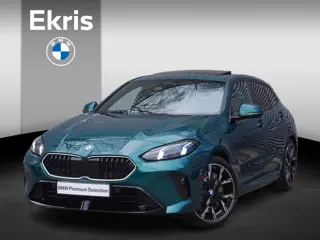 BMW 1 Serie 120 M Sportpakket Pro | Stuurwielrand verwarmd | BMW Iconic Glow nierengrille | Harman-K