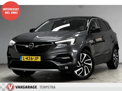 Opel Grandland X 1.2 Turbo Ultimate/ Automaat/ Keyless/ 360 ° Camera/ 19'' LMV/ LED koplampen/ Stoel