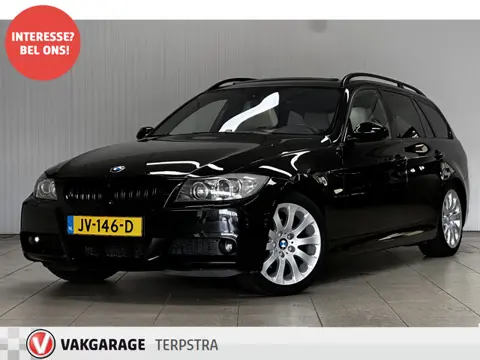 BMW 3 Serie Touring 318i M-Sport/ HISTORIE!/ Automaat!/ Trekhaak/ Keyless/ Xenon/ Panorama-Dak/ Lede