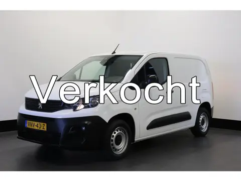 Peugeot Partner 1.2 PureTech Benzine EURO 6 - Airco - Navi - Cruise - €12.499,- Excl.