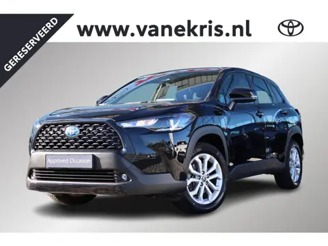Toyota Corolla Cross 2.0 High Power Hybrid Active Apple carplay , Android auto.