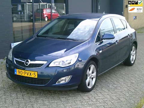 Opel Astra 1.6 Edition Airco LM-V Navi Cruise Trekhaak