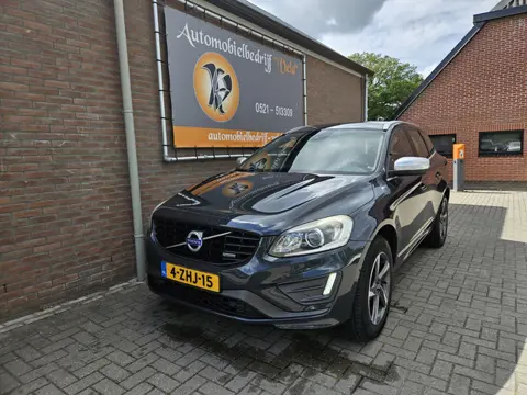 Volvo XC60 2.0 D4 FWD R-Design (bj 2015, automaat)