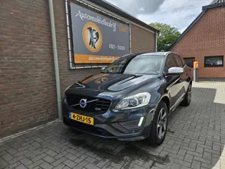 Volvo XC60 2.0 D4 FWD R-Design (bj 2015, automaat)