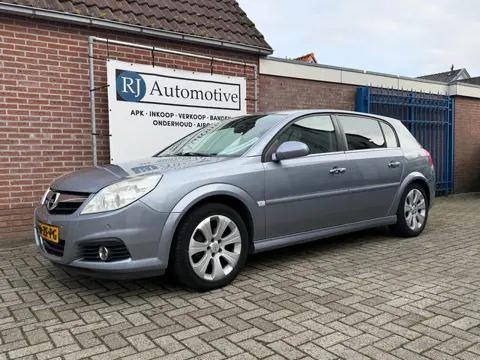 Opel Signum 2.2-16V Executive AUTOMAAT/NAP/NIEUWE KETTING